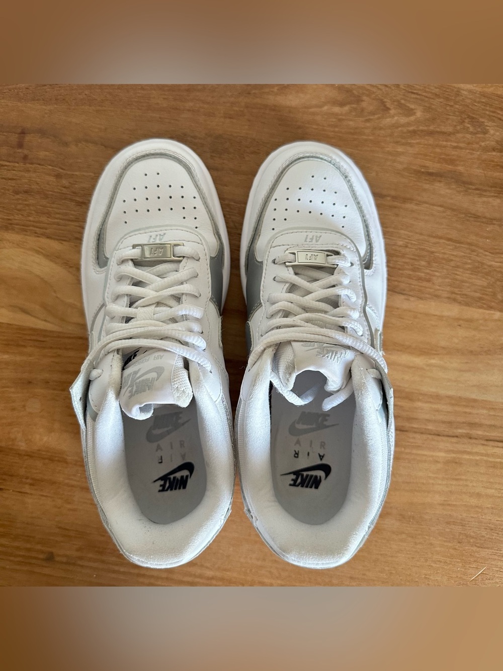 Nike White Sneakers with Metallic Silver Swoosh - Picture 11 of 11